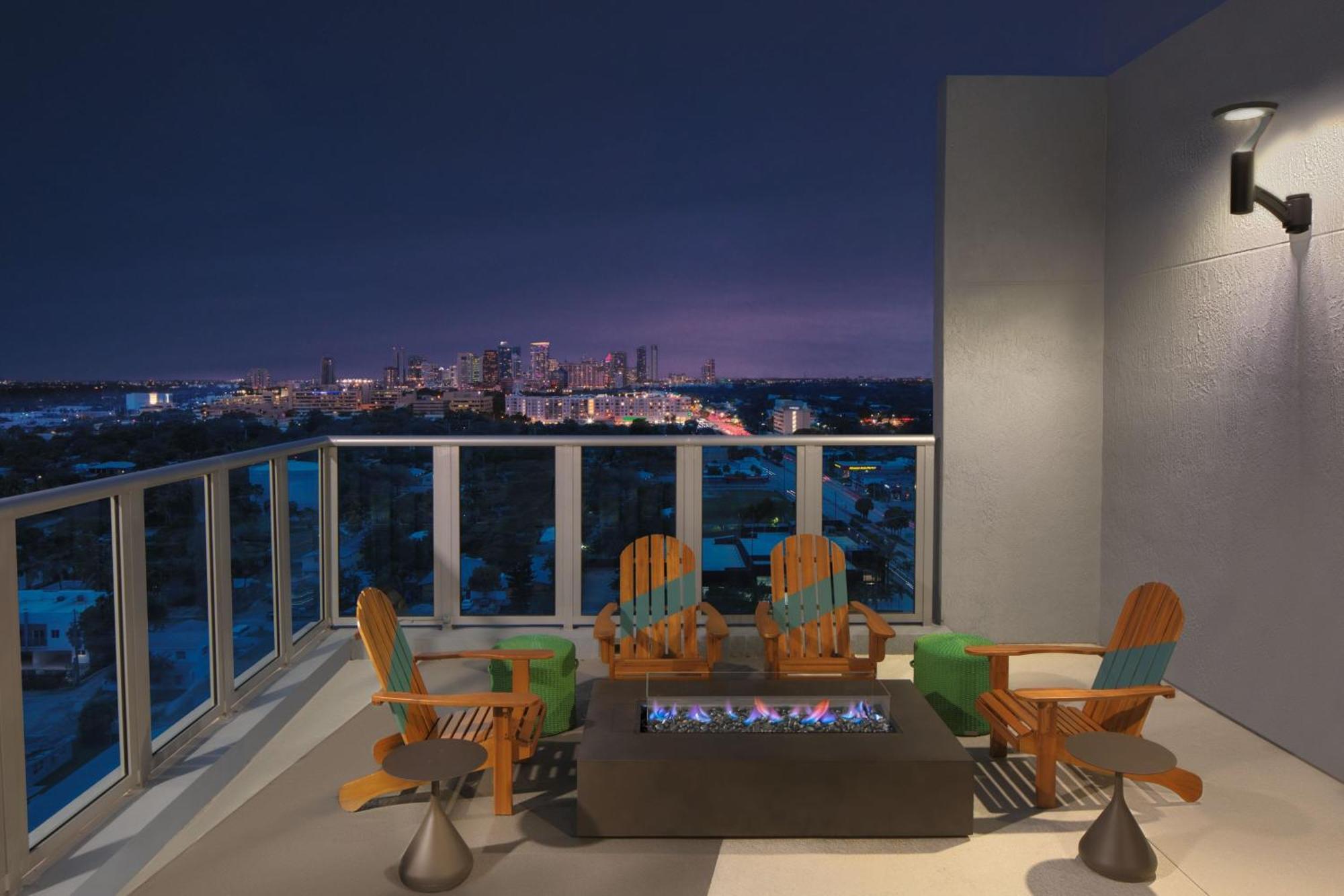 Aloft Fort Lauderdale Airport & Cruise Port Bagian luar foto
